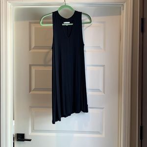 Navy Dress with keyhole in the front